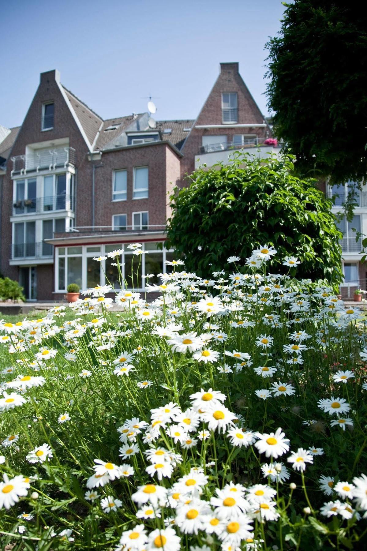 Hotel Chrisma Düsseldorf Exteriör bild